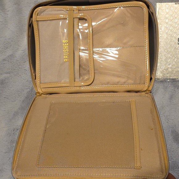 Beis Beige Cosmetic Case - Picture 9 of 13